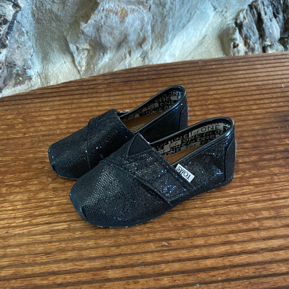 Toms Tiny Classics Black Glitter Shoe
